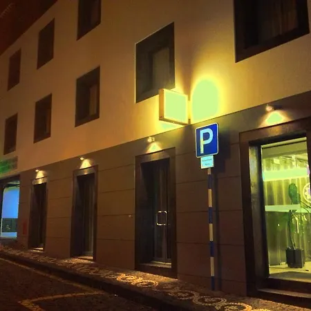 Matriz فندق Ponta Delgada