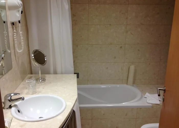 Matriz Hotel Ponta Delgada (Sao Miguel)